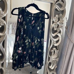 Free People black shirt